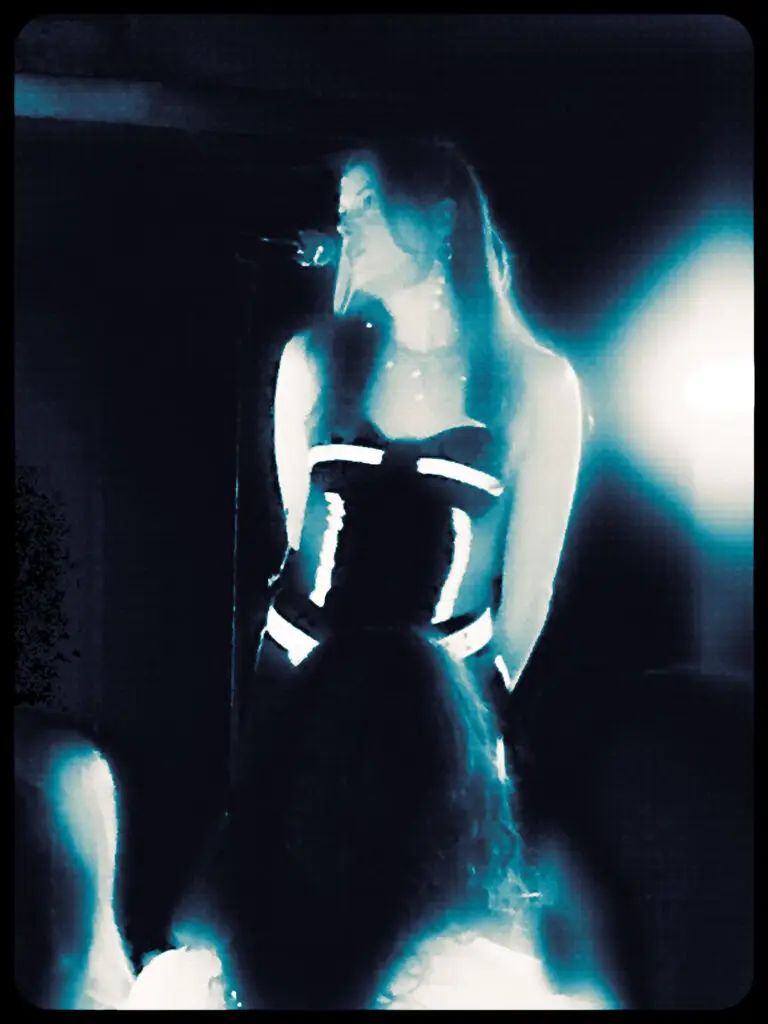 2023_12_10_eli_prei$$ (10 von 14)